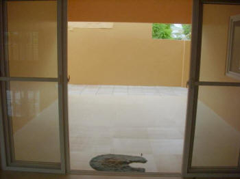 Analok sliding door to lanai