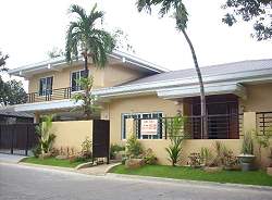 Big, 5-bedroom house for sale