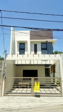 9.7 million peso house for sale