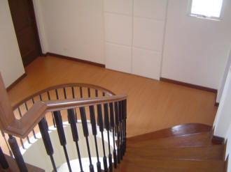 2nd floor landing