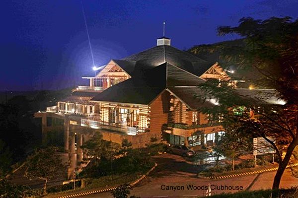 Canyon Woods Resort Clubhouse
