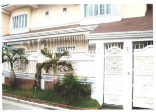 Facade of house at Manuela, Las Pinas