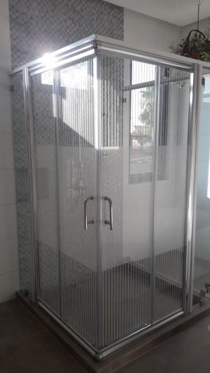 shower enclosure