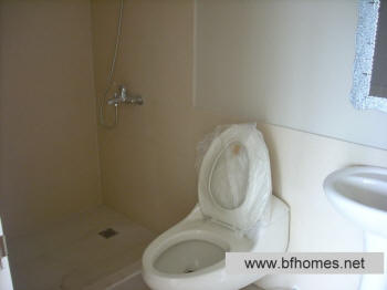 Rest room of townhouse for sale at San Antonio Valley 1